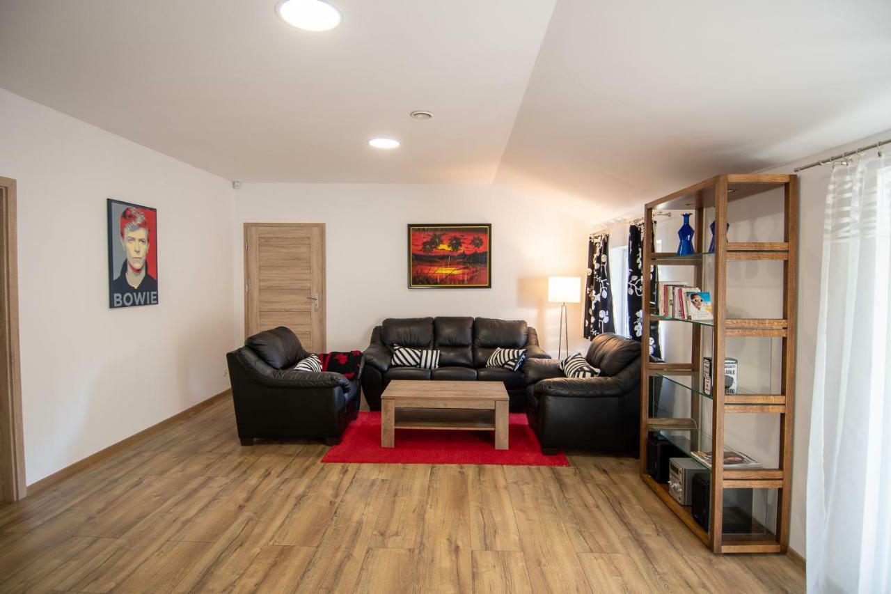 Apartamenty Podwarszawskie Stara Wies  ภายนอก รูปภาพ