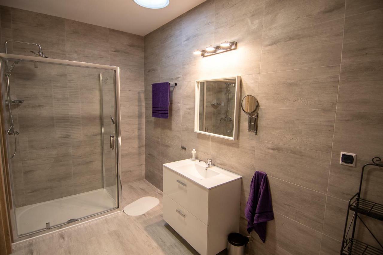 Apartamenty Podwarszawskie Stara Wies  ภายนอก รูปภาพ