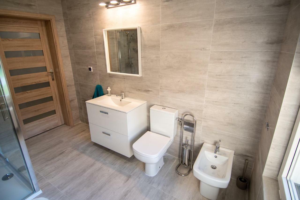 Apartamenty Podwarszawskie Stara Wies  ภายนอก รูปภาพ