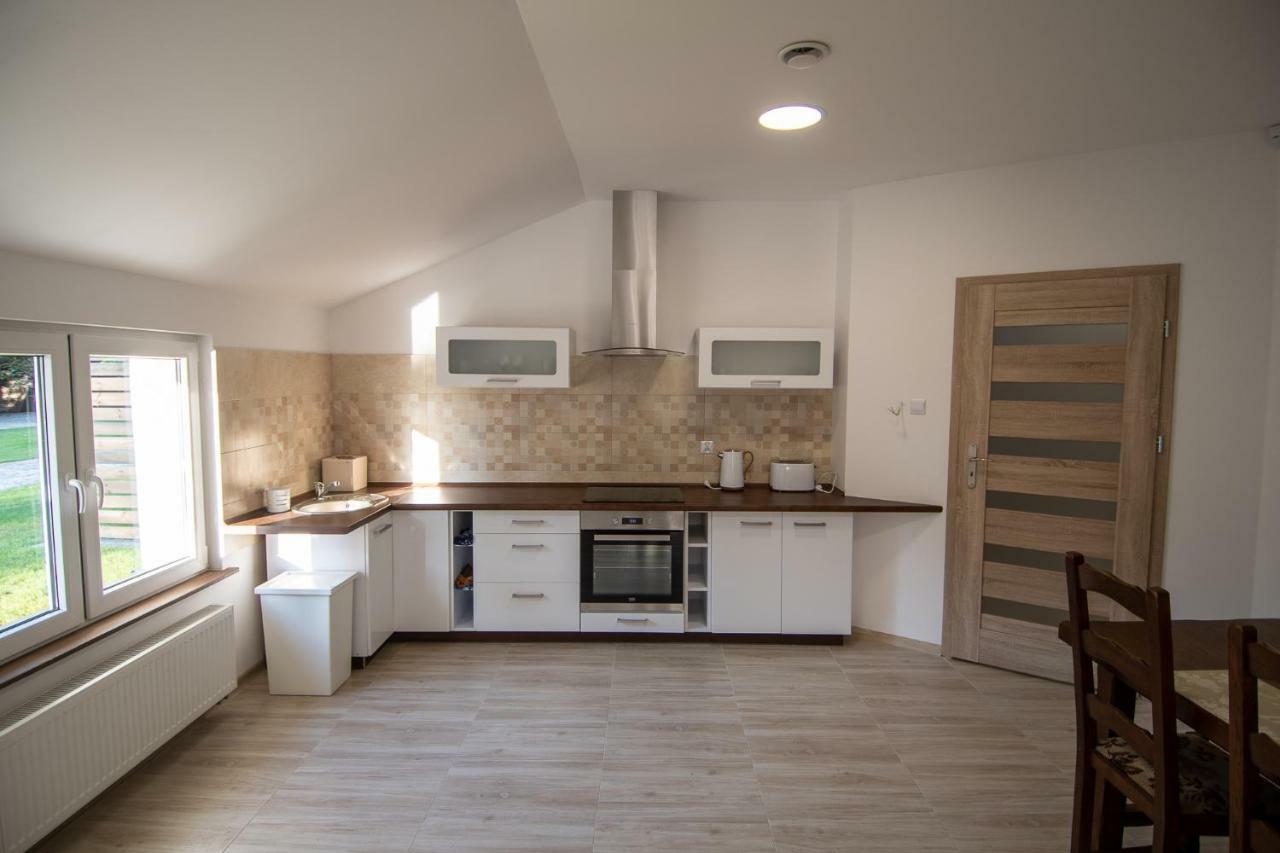 Apartamenty Podwarszawskie Stara Wies  ภายนอก รูปภาพ